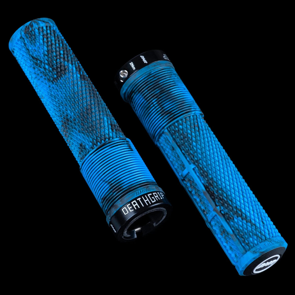DMR Grips &amp; Barends DMR Deathgrip 2 Flangeless Thick Grips