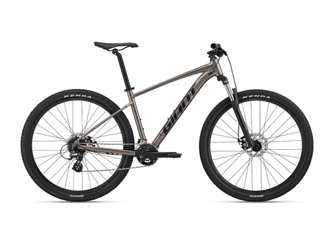 GIANT Mountain Bikes Giant Talon 4 27.5