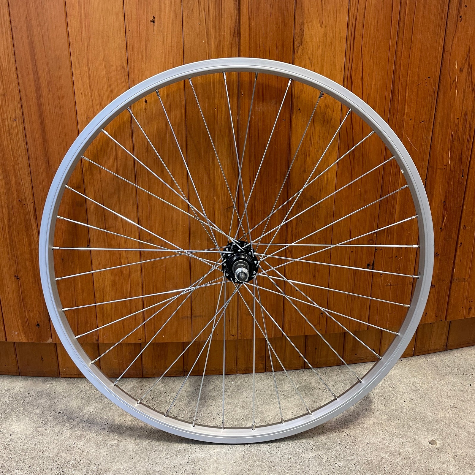 Ontrack Wheels Complete Ontrack 26" Screw On / Nutted / Alloy Rear Wheel 4712274934740