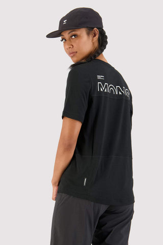 Mons Royale Jerseys - Women's MTB Mons Royale Womens Tarn Merino Shift Tee (Black)